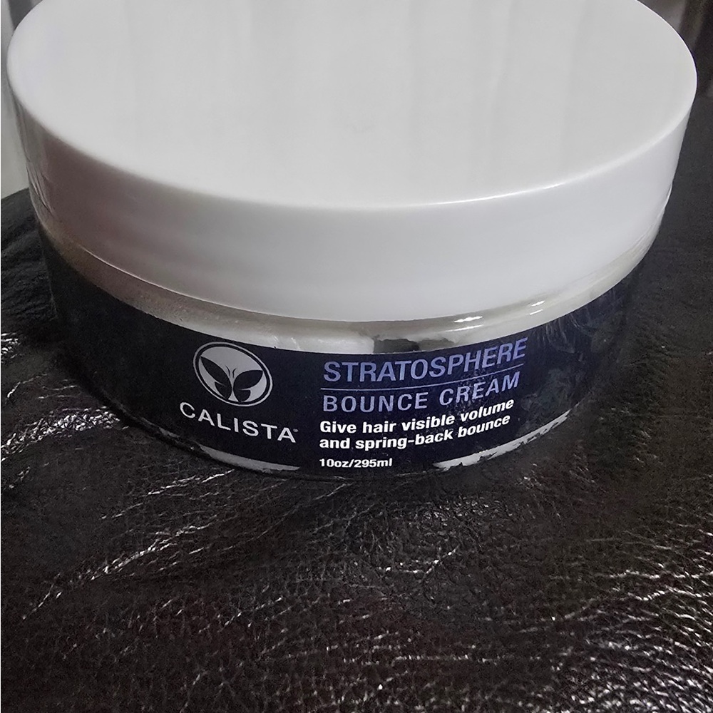 Calista Stratosphere Bounce Cream - White with Stratosphere Texturizer spray